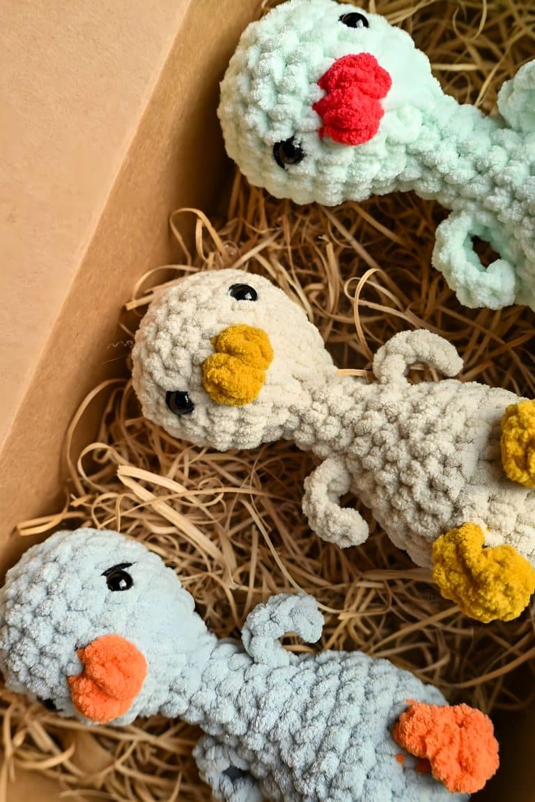 27 Thoughtful Snail Mail Gift Ideas to Mail Today