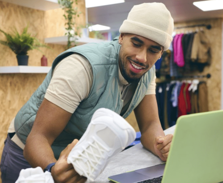 21 Side Hustles That Actually Make Real Money in 2026
