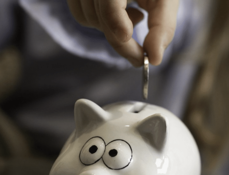 29 Wild Truths About How Much Allowance 90s Kids Actually Got