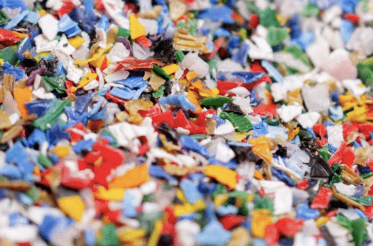 How to Actually Reduce Microplastics in Your Kitchen (Ranked by What Moves the Needle)