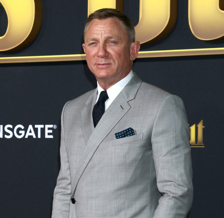 Daniel Craig Quotes that Showcase the 007 Actor’s Talent