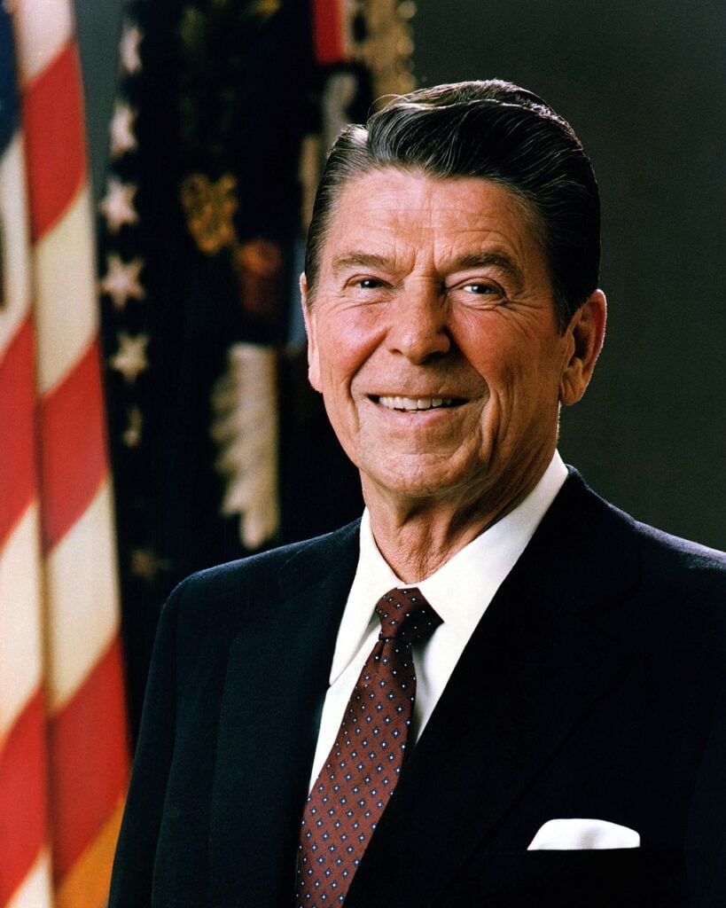 Ronald Reagan - 6'1" (185 cm)